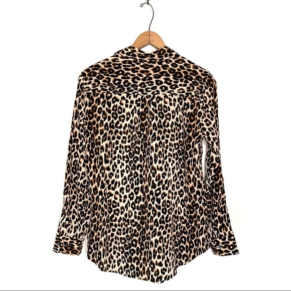 Equipment Femme | Natural Leopard Print Slim Signature Silk Shirt Size Small - Picture 6 of 10